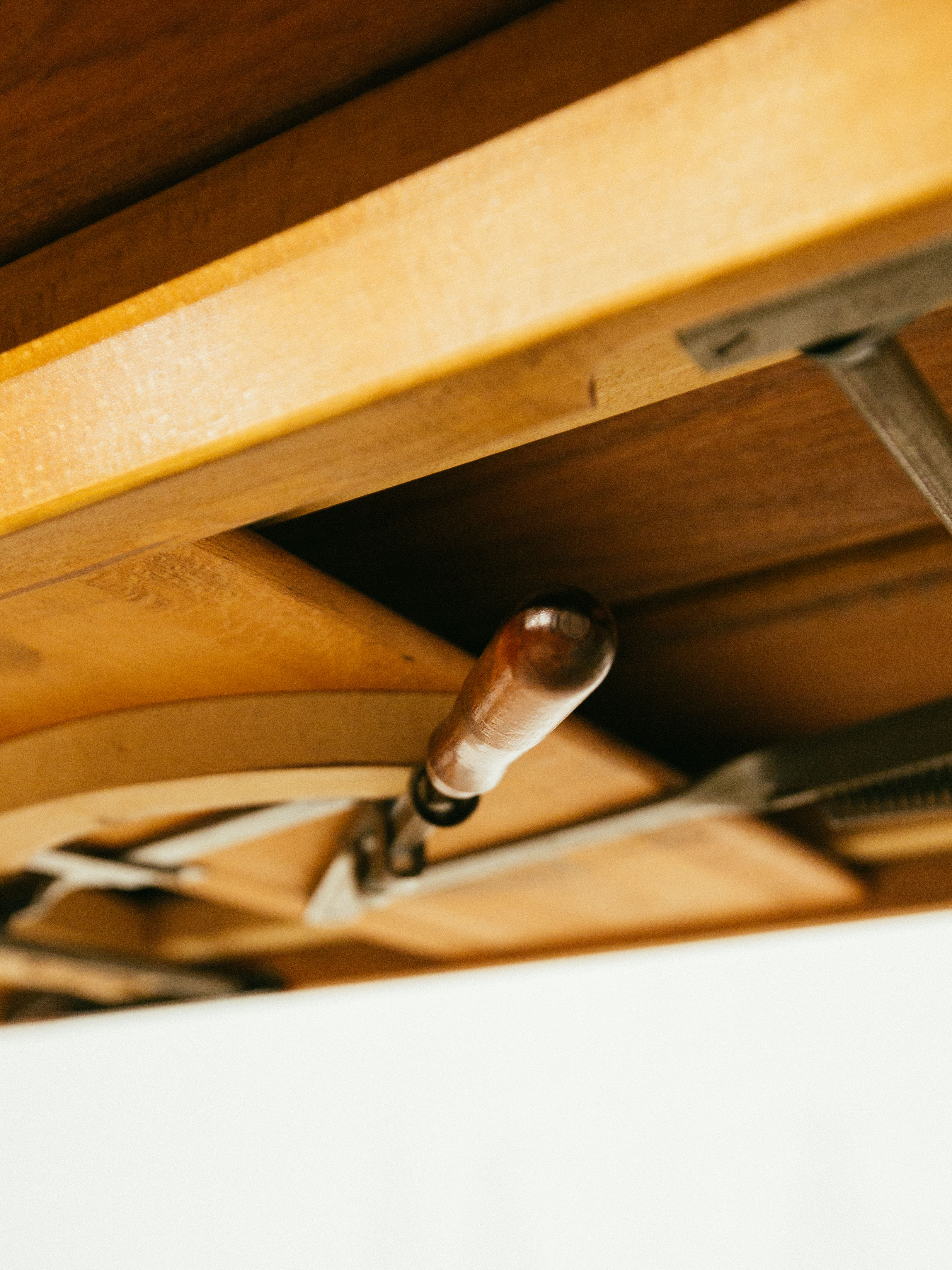  Emmaboda Möbelfabrik, 1950s. Orta sehpa / Yemek masası teak ağacı 
